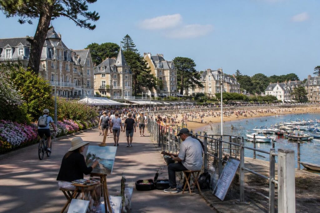 découvrez les meilleures activités et sorties à dinard ce week-end. profitez des attractions locales, balades, événements culturels et plus pour un séjour inoubliable.