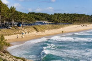 découvrez notre avis complet sur la plage sud de biscarrosse : conseils pour le surf, informations sur le stationnement et toutes les astuces pour profiter pleinement de cette destination balnéaire.