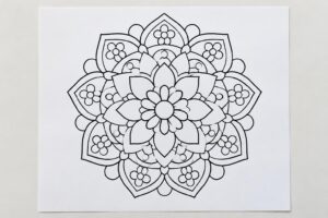 découvrez un coloriage mandala facile à imprimer, idéal pour les enfants et les adultes. un moment créatif et relaxant à partager ou à savourer.